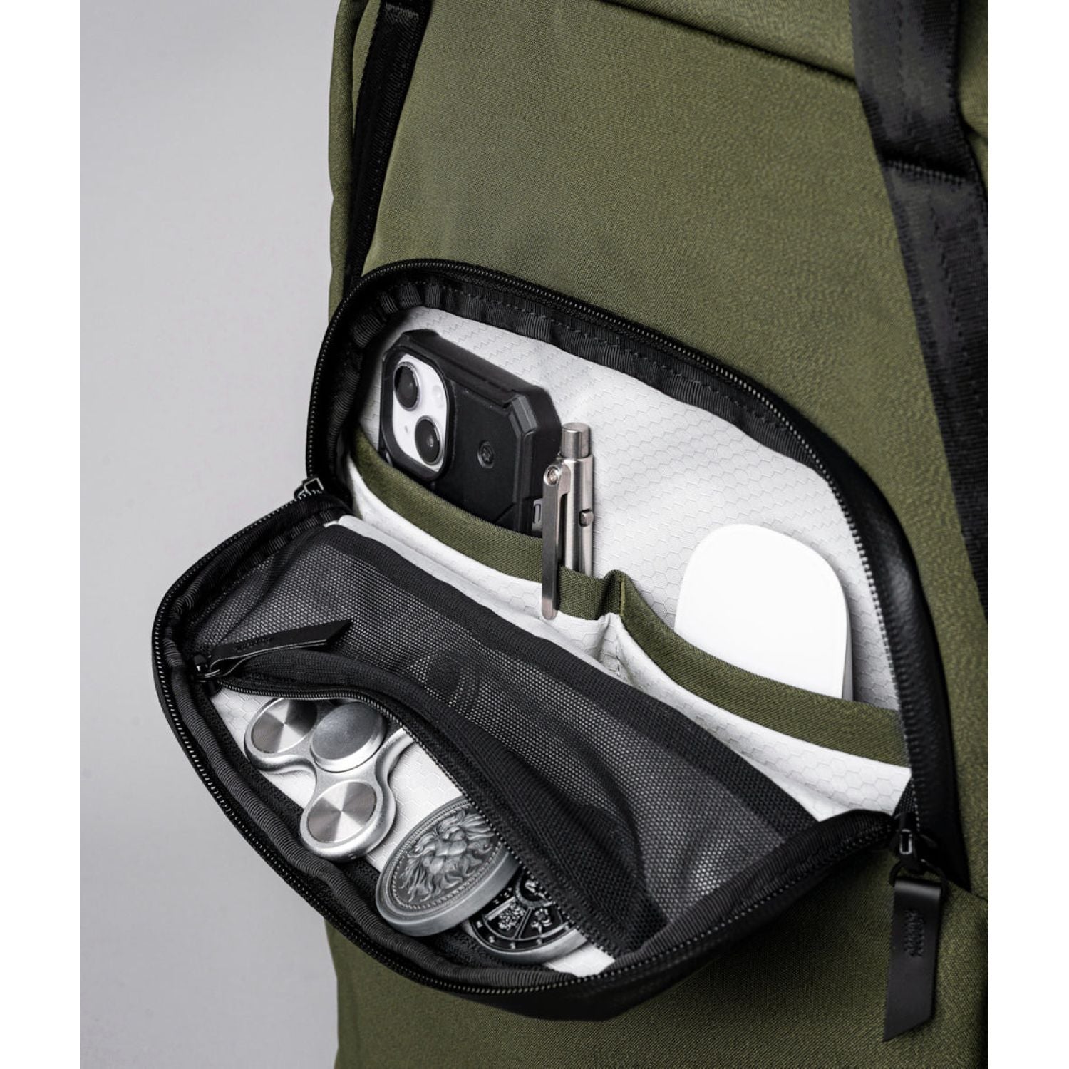 ALPAKA Bravo Totepack Axoflux 300D (Army Green)