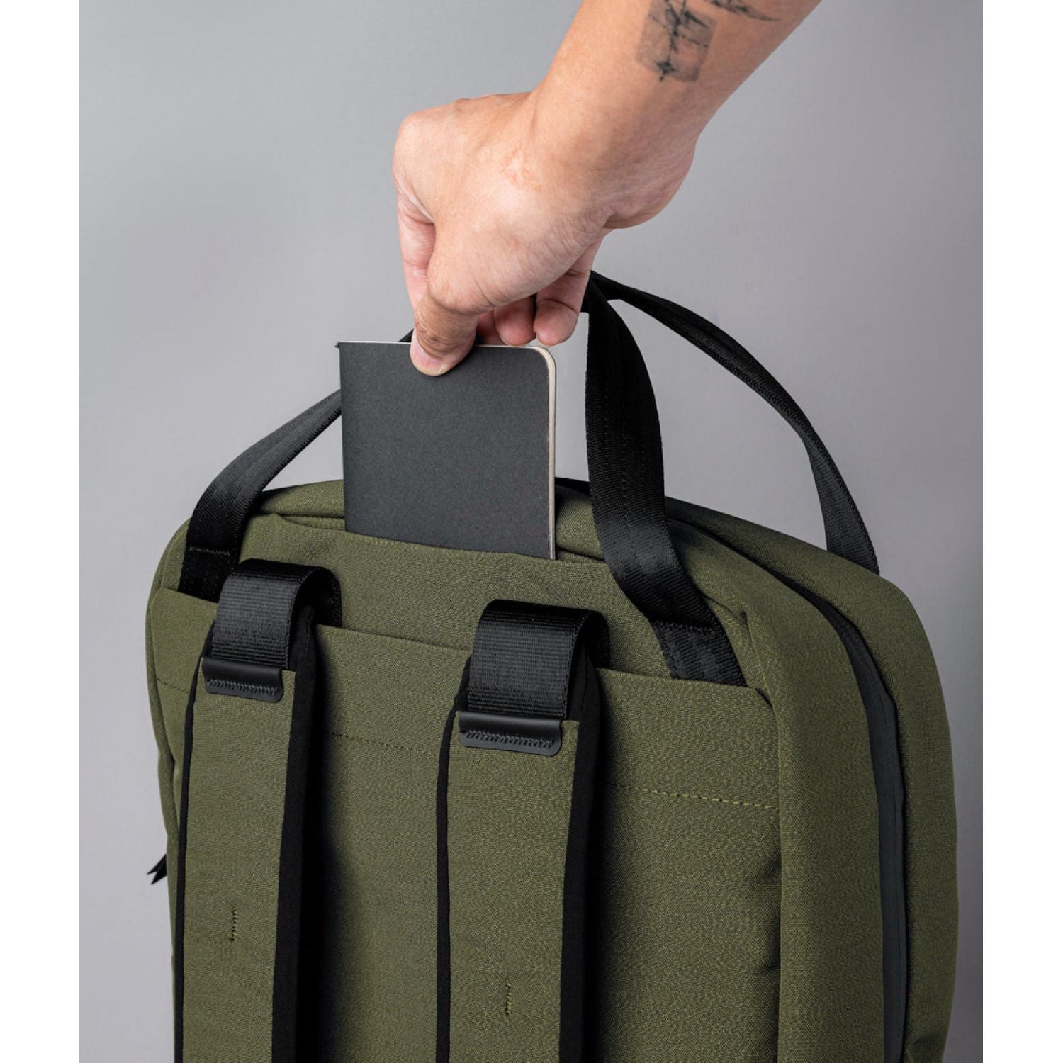 ALPAKA Bravo Totepack Axoflux 300D (Army Green)