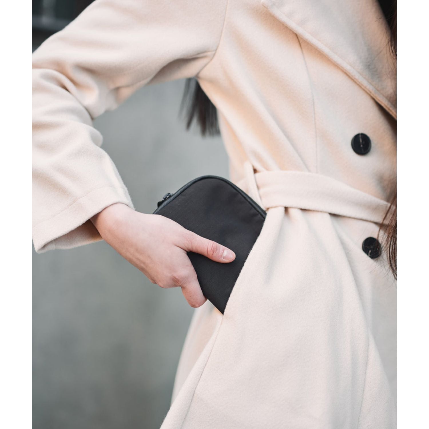 ALPAKA Flight Pouch Axoflux 210D (Black)