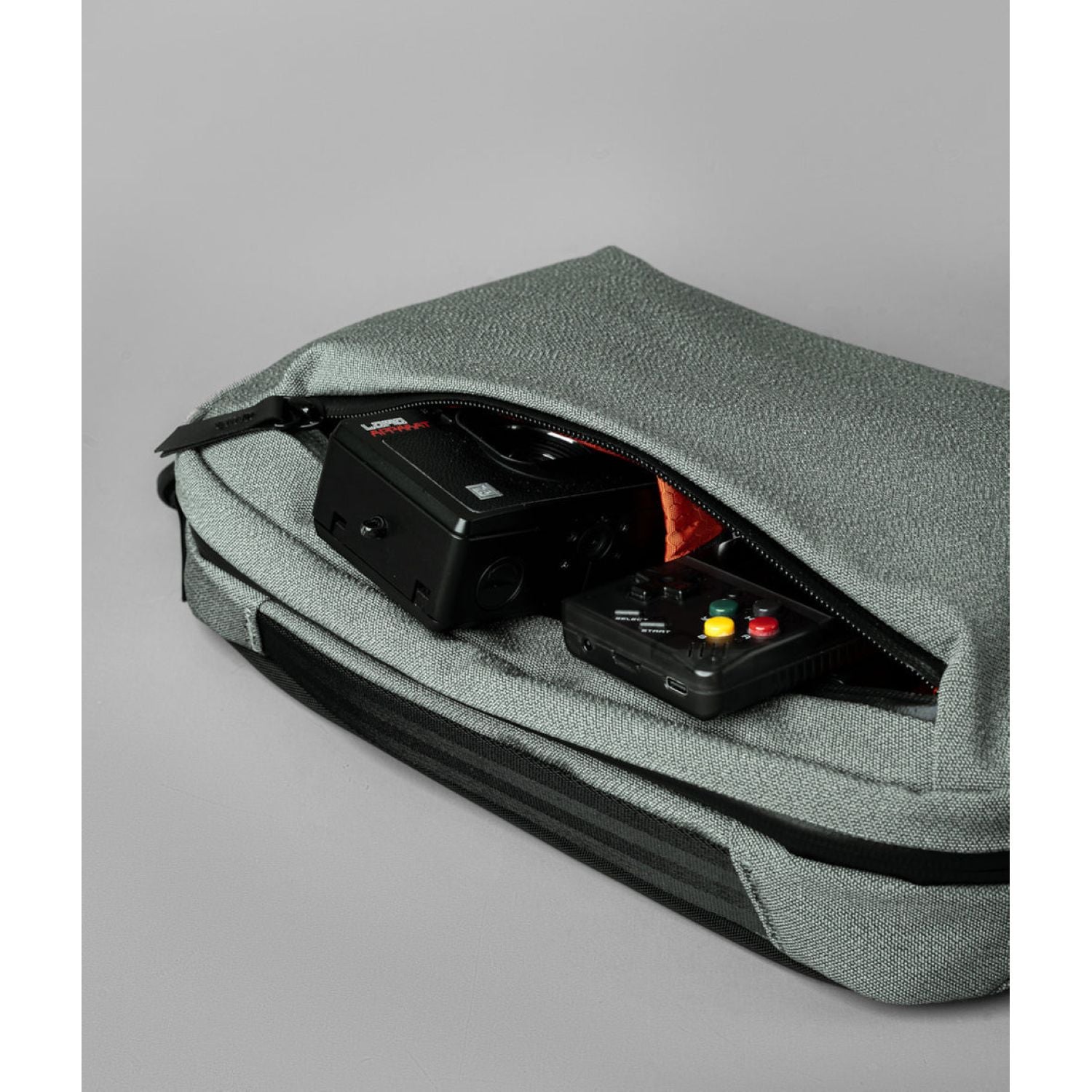 ALPAKA Go Sling Axoflux 600D (Sage Grey)