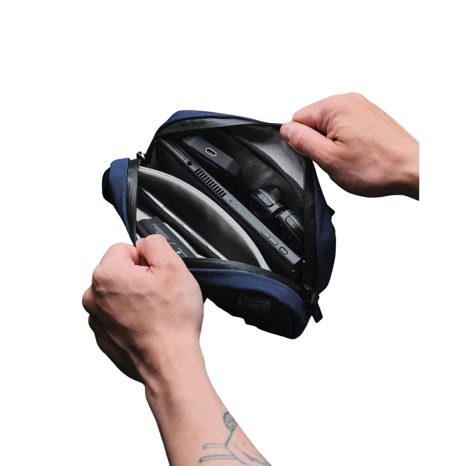ALPAKA Go Sling Nano Axoflux 600D (Blue)