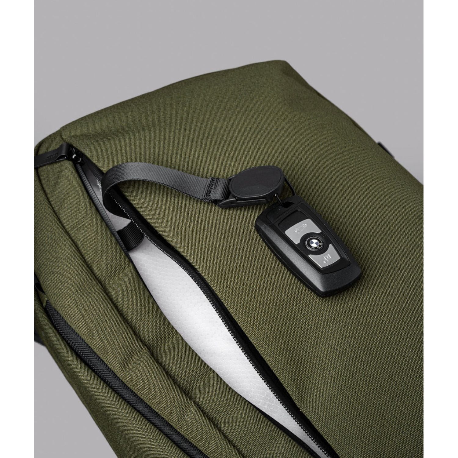 ALPAKA Metro Backpack Pro Axoflux 600D (Army Green)