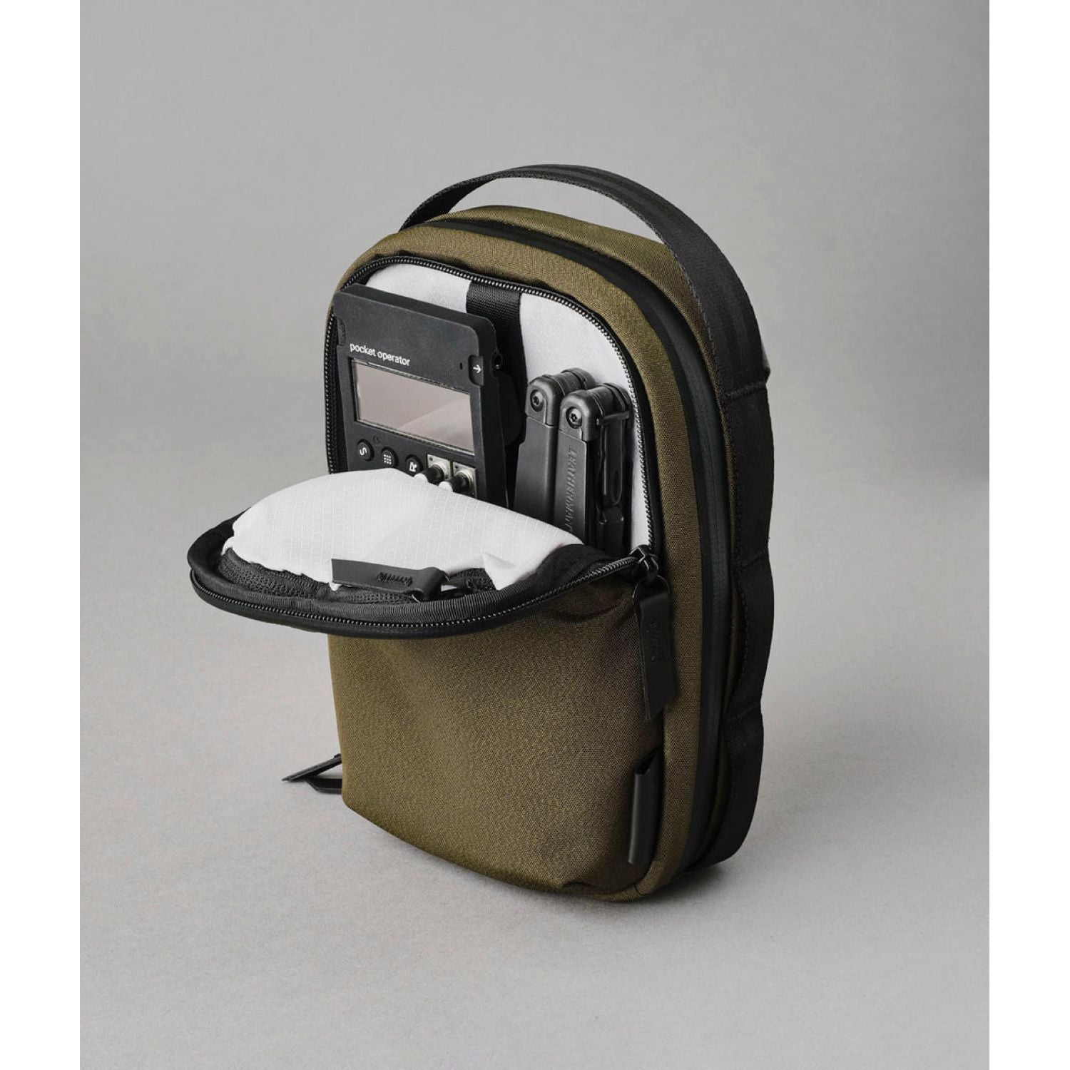 ALPAKA Metro Sling V2 Axoflux 300D (Army Green)