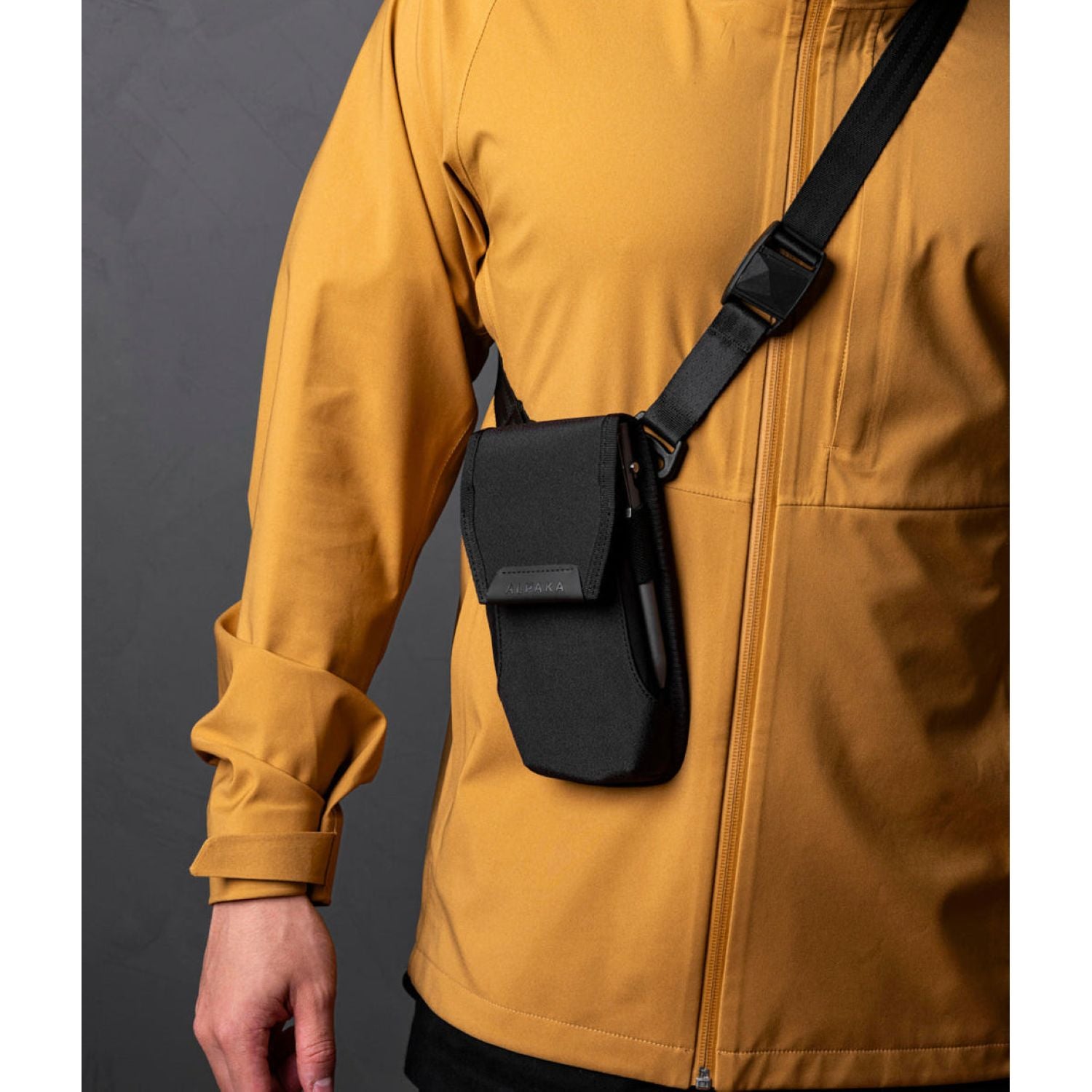 ALPAKA Modular Phone Sling V2 Axoflux 300D (Black)
