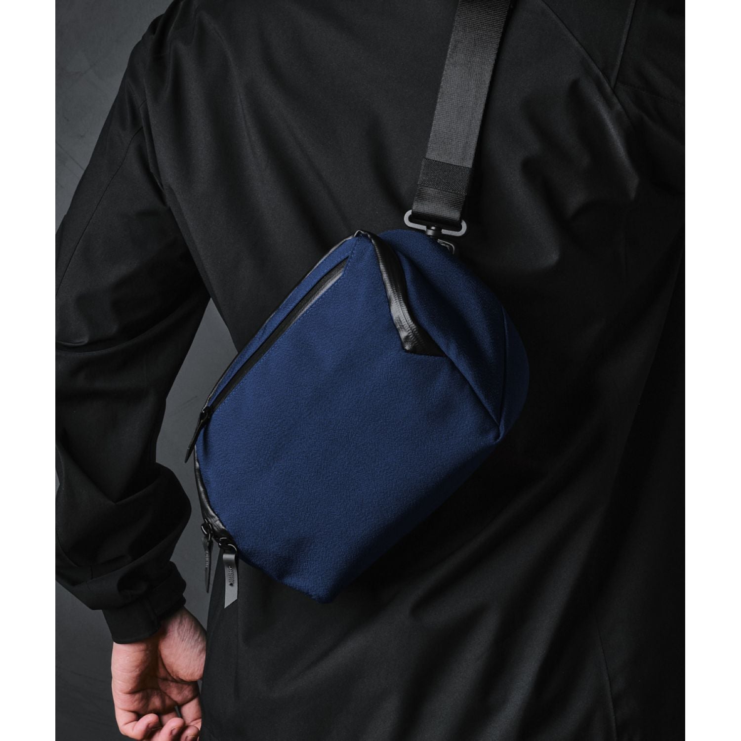 ALPAKA Vertex Pouch Axoflux 600D (Blue)
