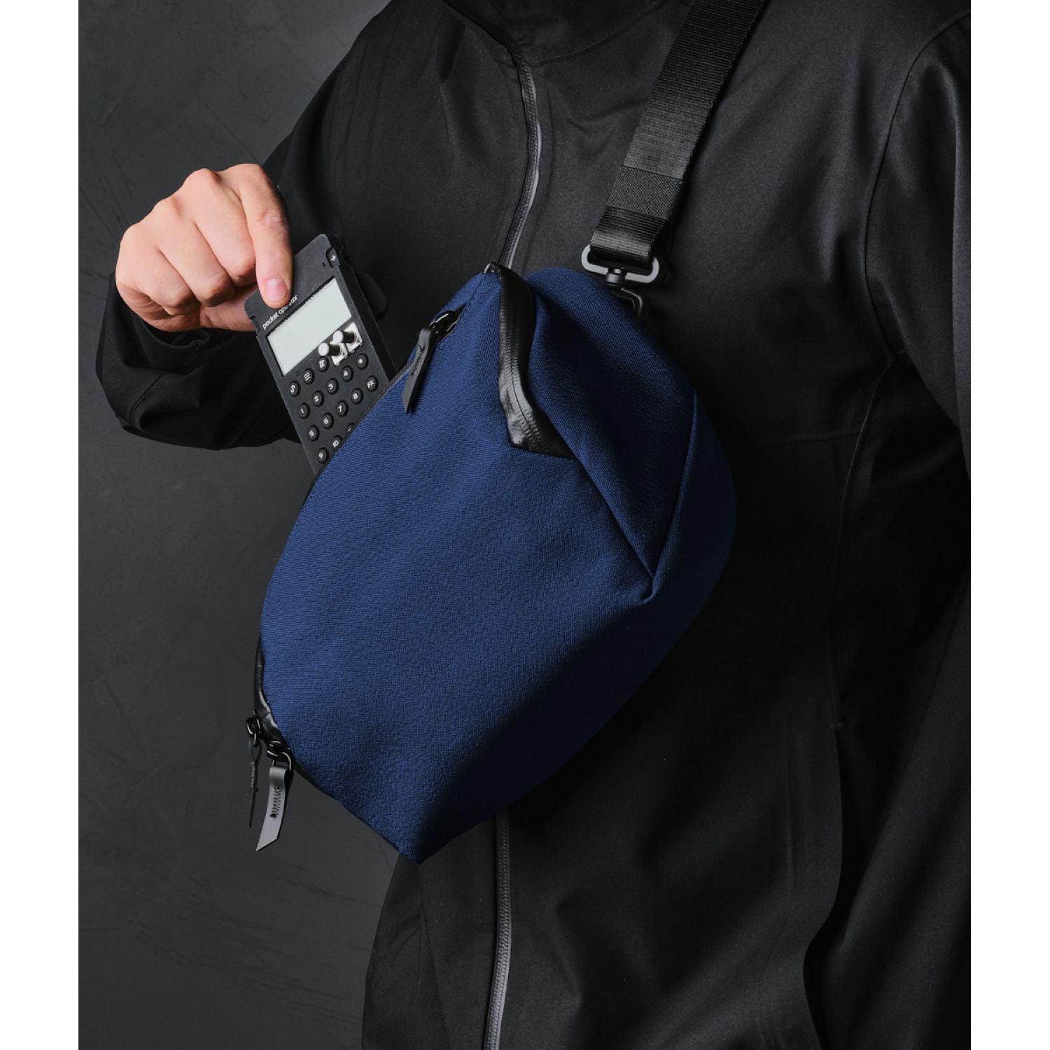 ALPAKA Vertex Pouch Axoflux 600D (Blue)