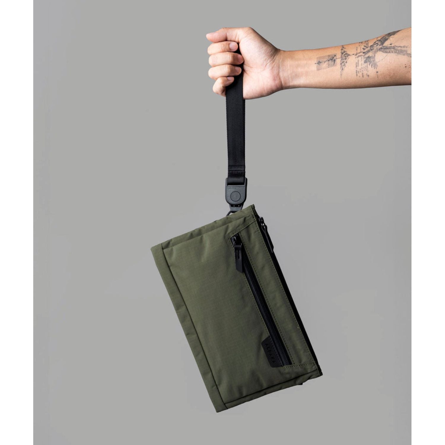 ALPAKA Zip Pouch Max V2 Axoflux 210D (Green)