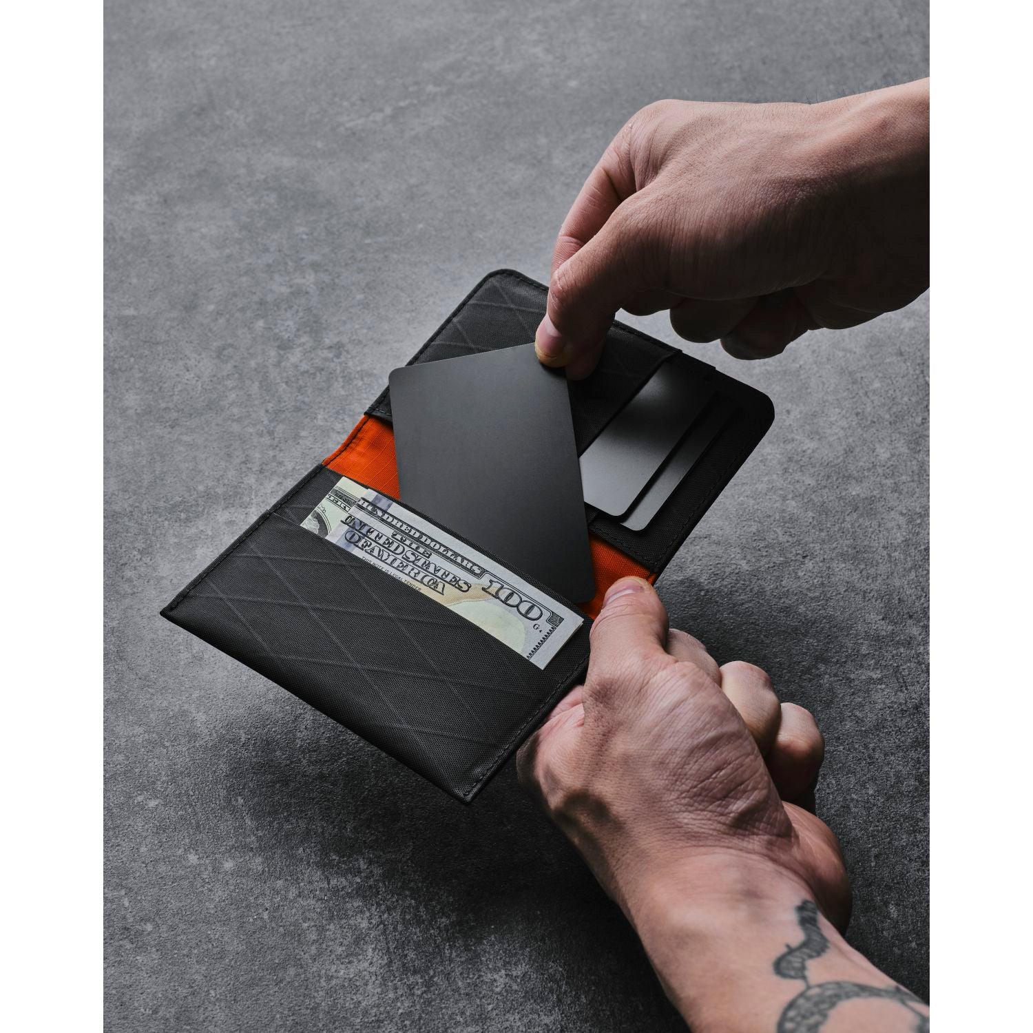 ALPAKA Bifold Wallet X-Pac VX21 (Black)