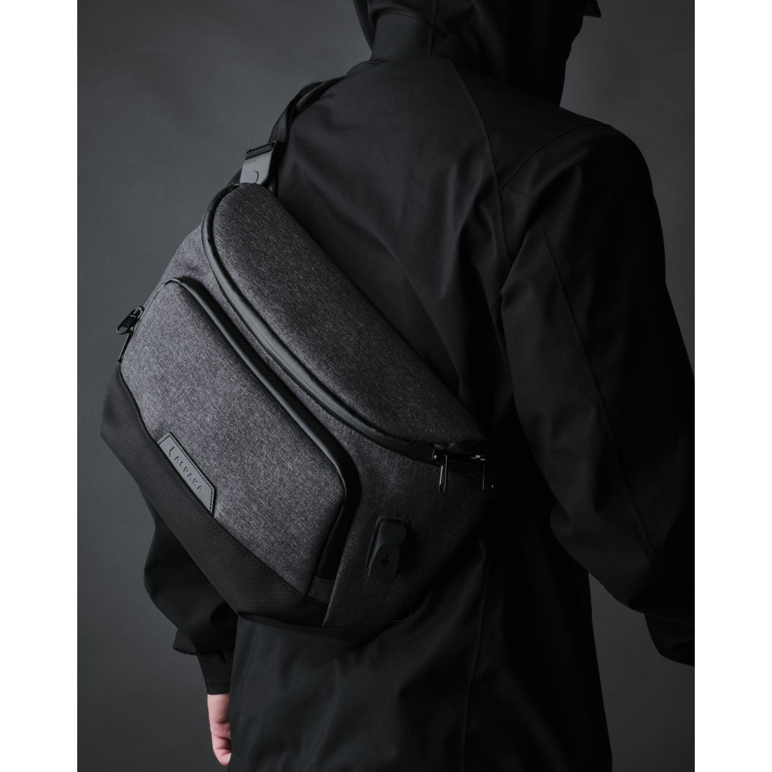 ALPAKA Bravo Sling Max V2 (Graphite Grey)