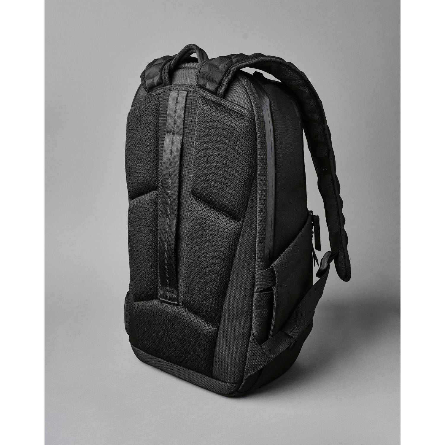 ALPAKA Elements Backpack Pro Axoflux 600D (Black)