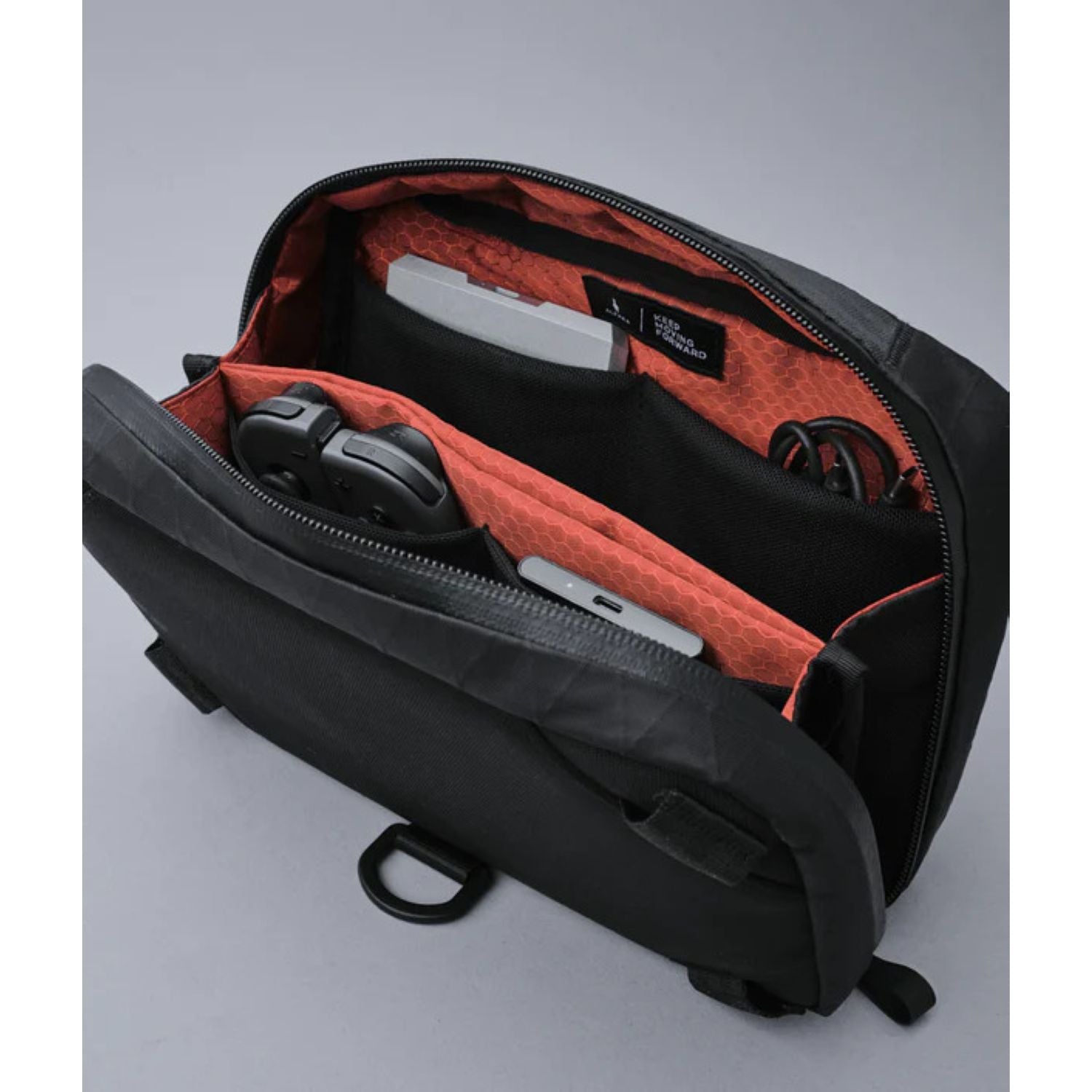 ALPAKA Elements Tech Case Max X-Pac VX21 (Black)