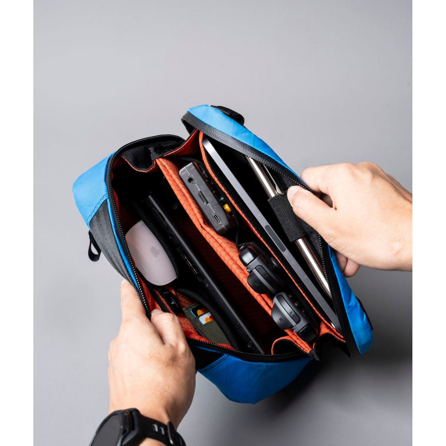 ALPAKA Elements Tech Case Max X-Pac VX21 (Blue)