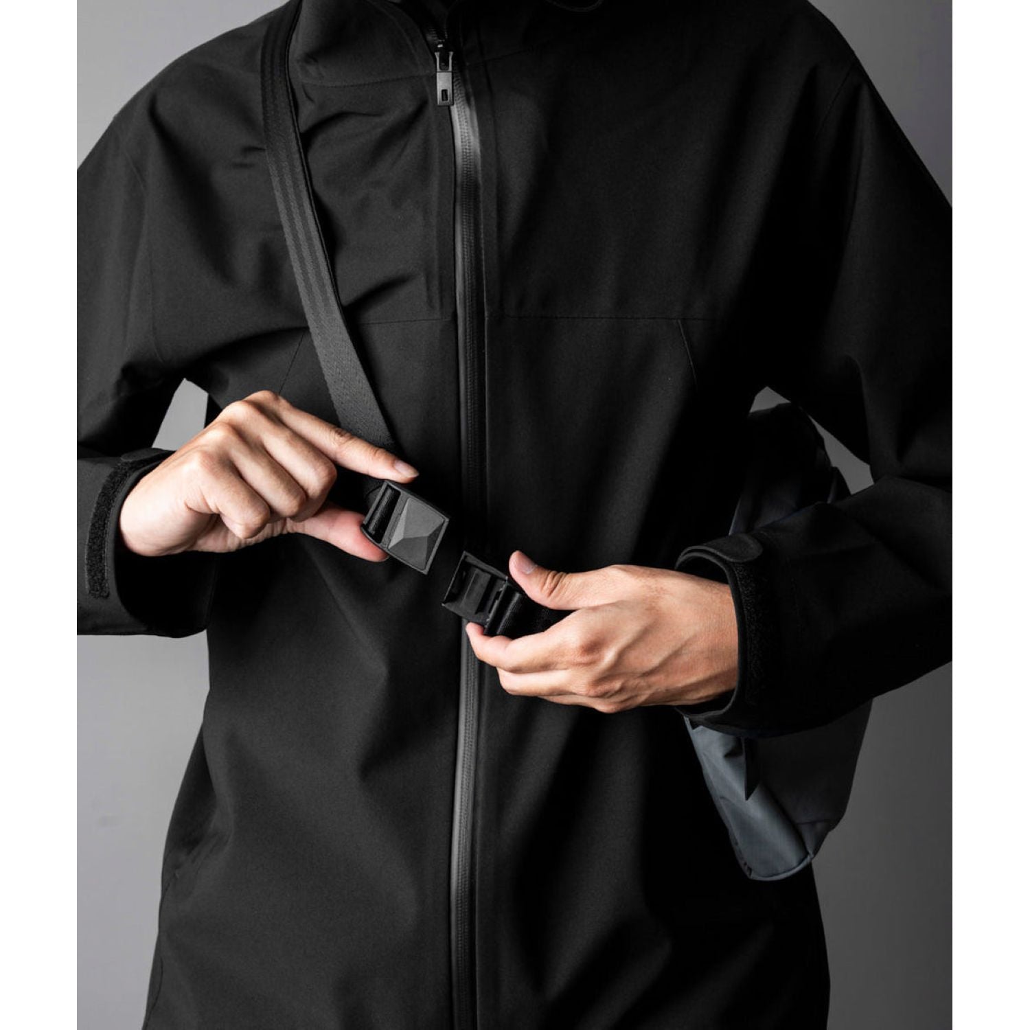 ALPAKA Flight Sling Axoflux 200D (Grey)