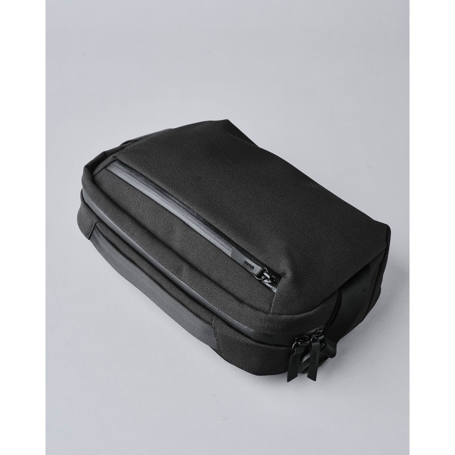 ALPAKA Go Sling Axoflux 600D (Black)