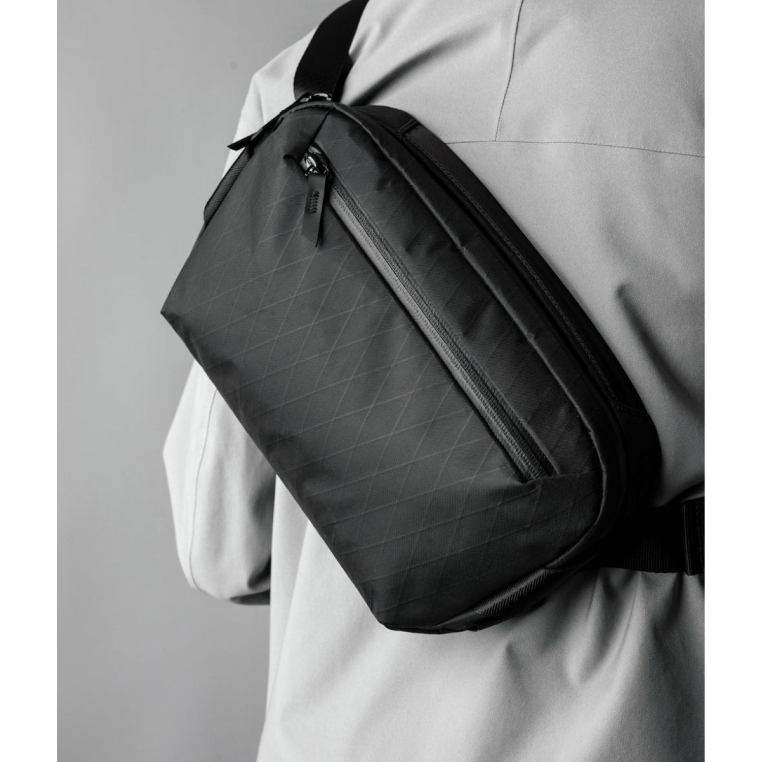 ALPAKA Go Sling Mini V2 X-Pac V21 (Black)