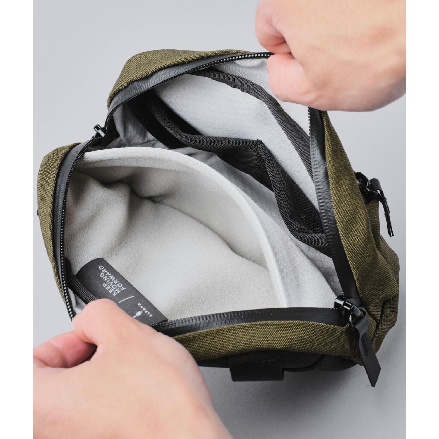 ALPAKA Go Sling Nano Axoflux 600D (Army Green)