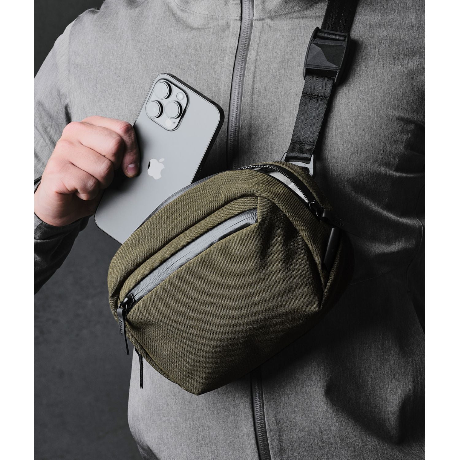 ALPAKA Go Sling Nano Axoflux 600D (Army Green)