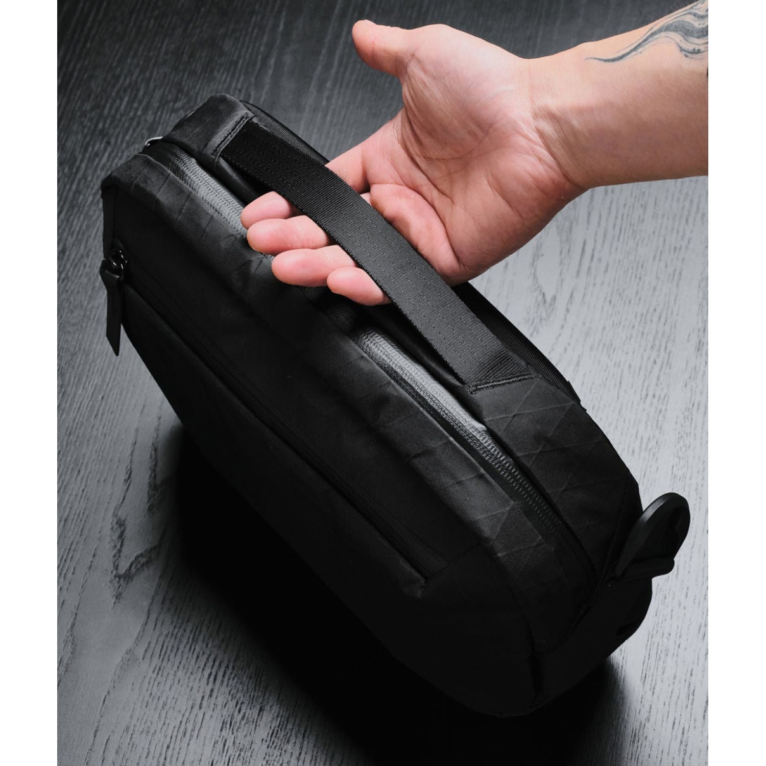 ALPAKA Go Sling X-Pac VX21 (Black)