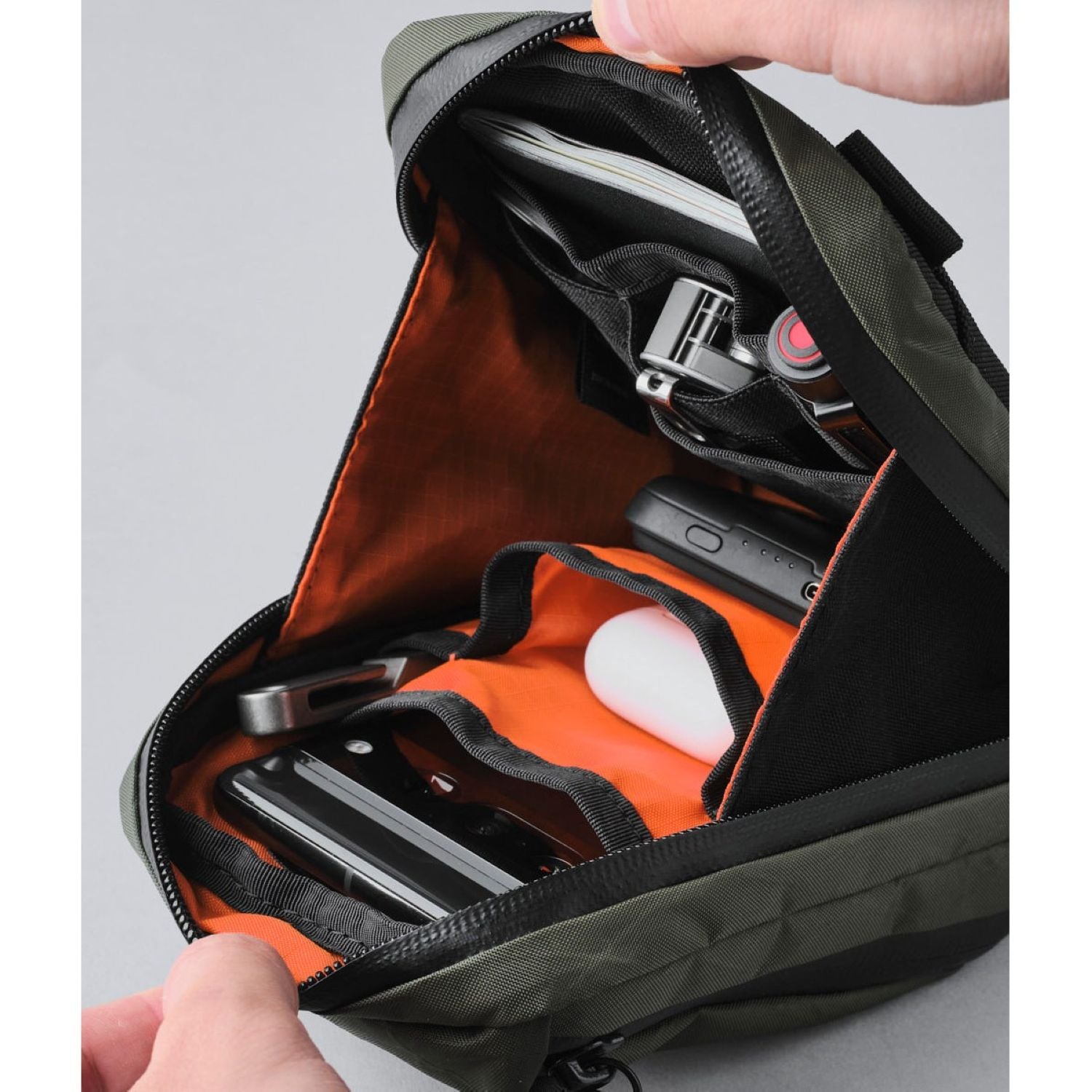 ALPAKA Metro Sling X-Pac VX21 (Dark Green)