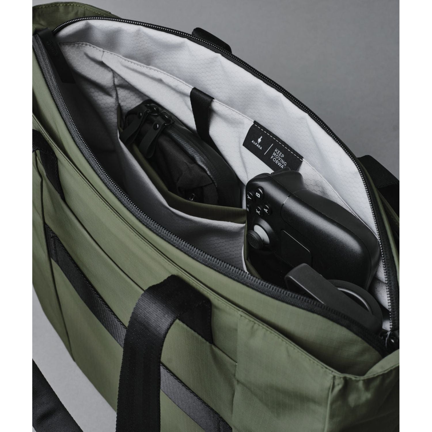 ALPAKA Metro Tote Bag Axoflux 210D (Green)