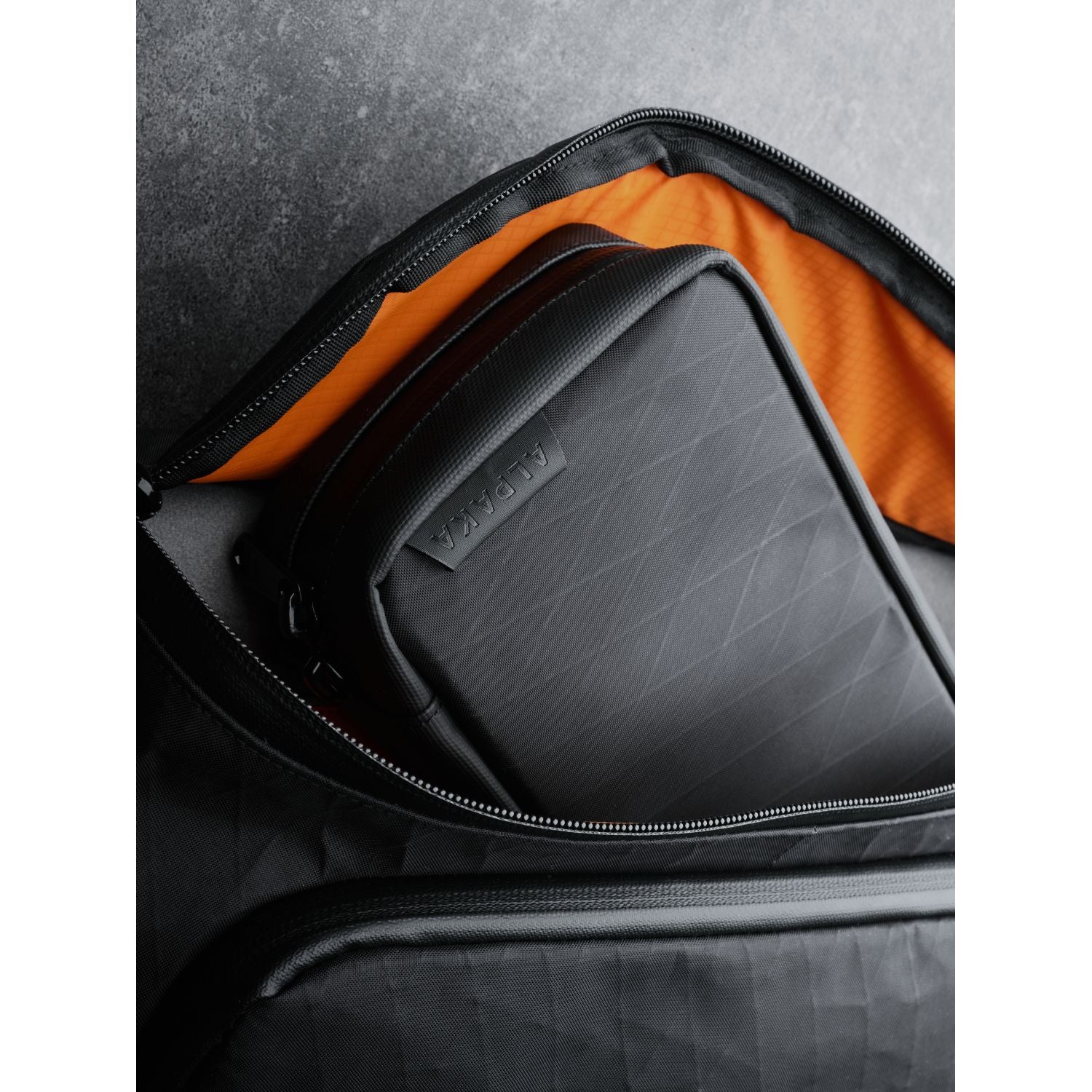 ALPAKA Tech Kit VX21 (Black)