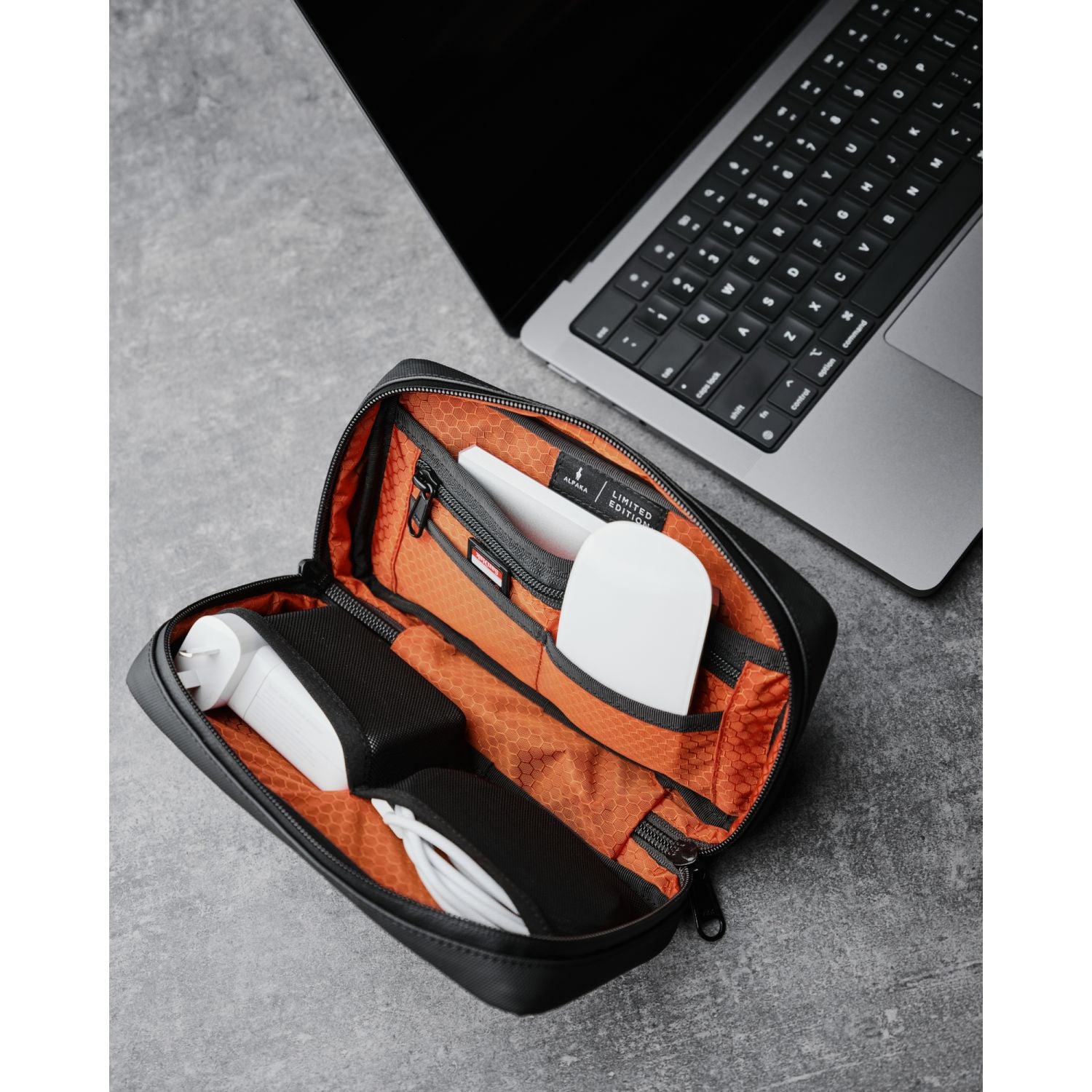 ALPAKA Tech Kit VX21 (Dark Green)