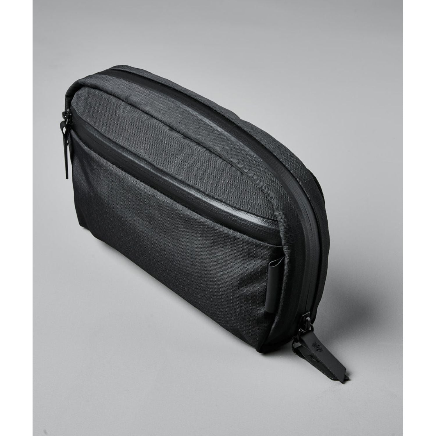 ALPAKA Toiletry Bag (Black)