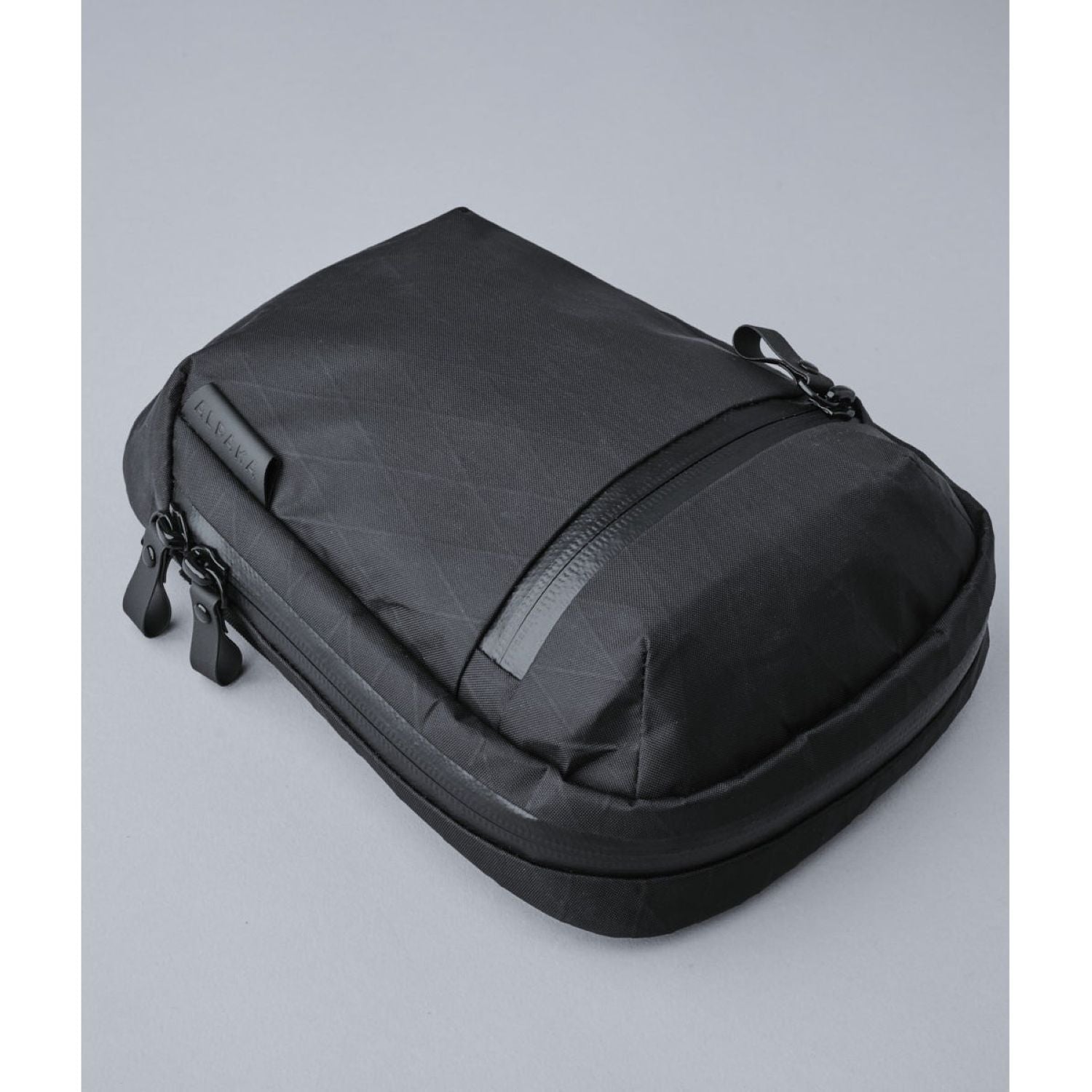 ALPAKA Vertical Sling X-Pac VX21 (Black)