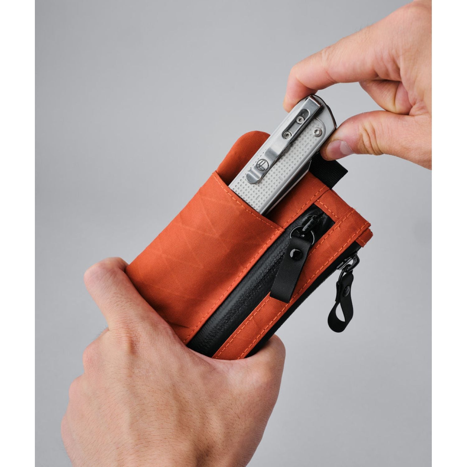 ALPAKA Zip Cardholder RX30 (Cayenne)