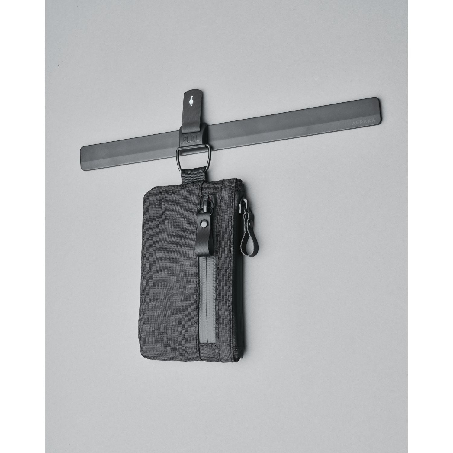 ALPAKA Zip Pouch VX21 (Black)