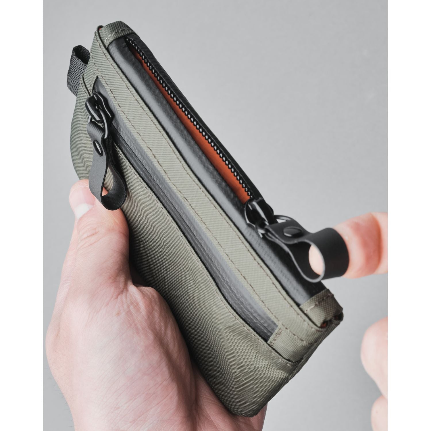 ALPAKA Zip Pouch VX21 (Dark Green)