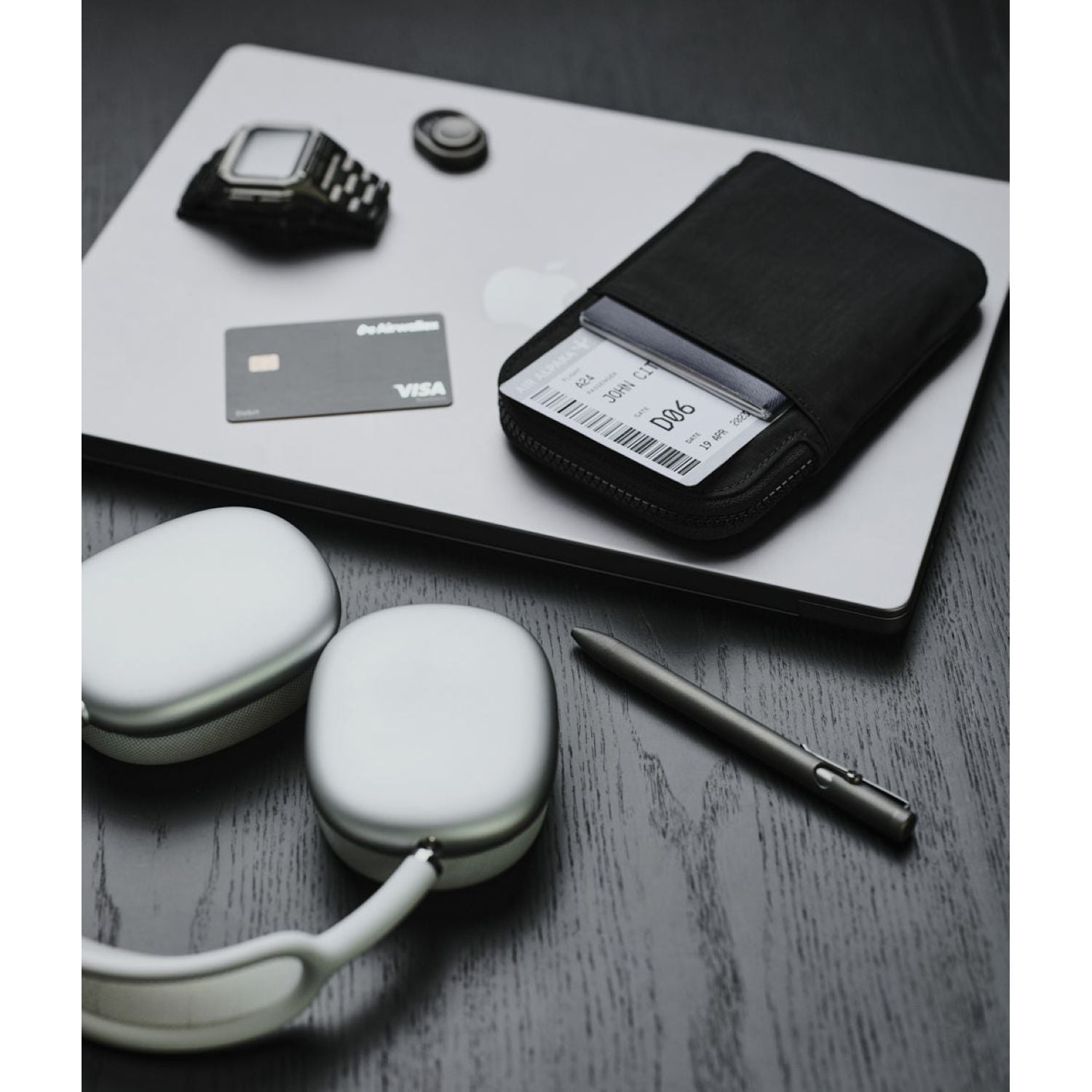 ALPAKA Zip Travel Wallet 210D (Black)