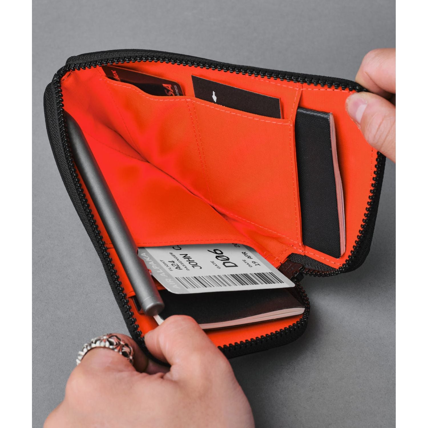 ALPAKA Zip Travel Wallet 210D (Black)