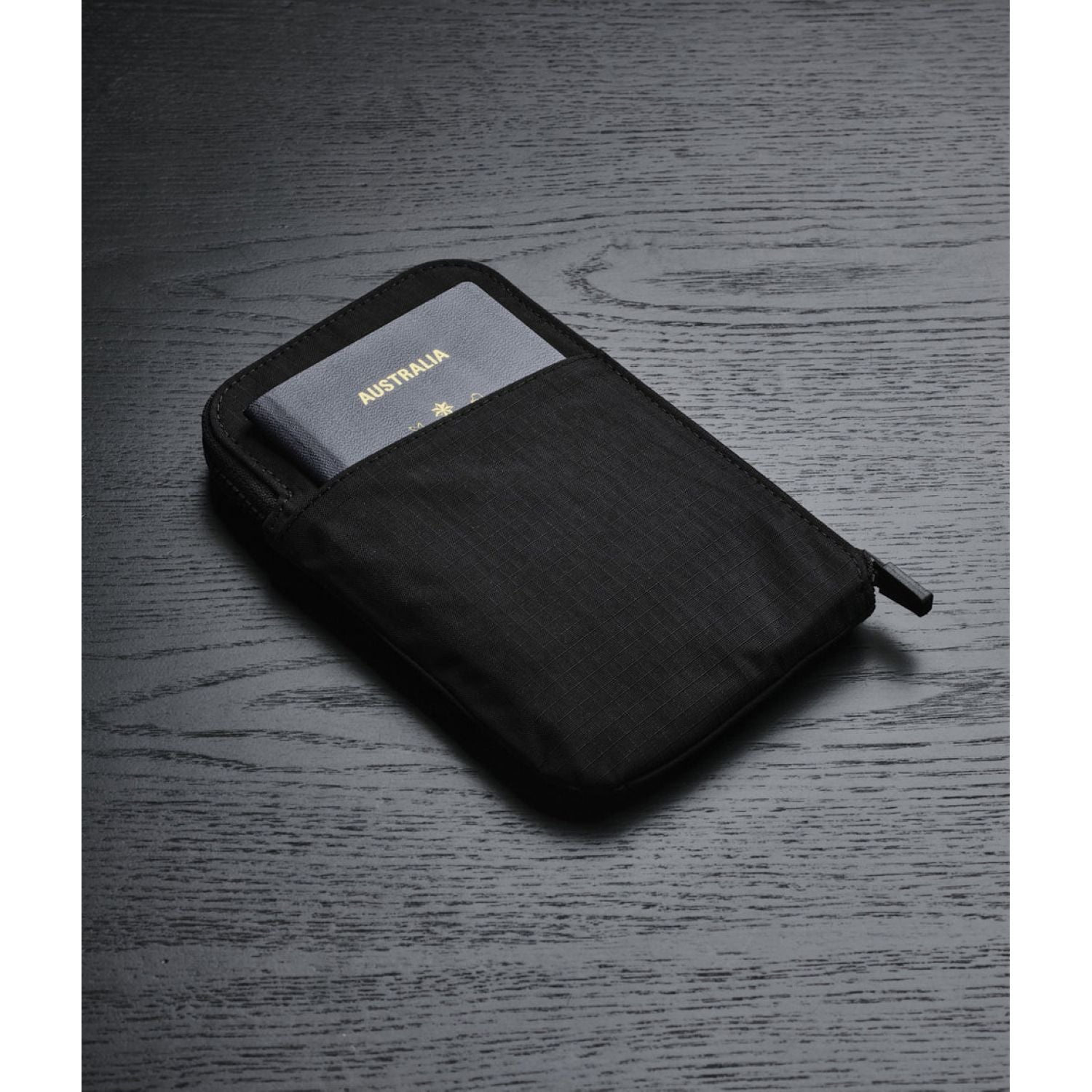 ALPAKA Zip Travel Wallet 210D (Black)