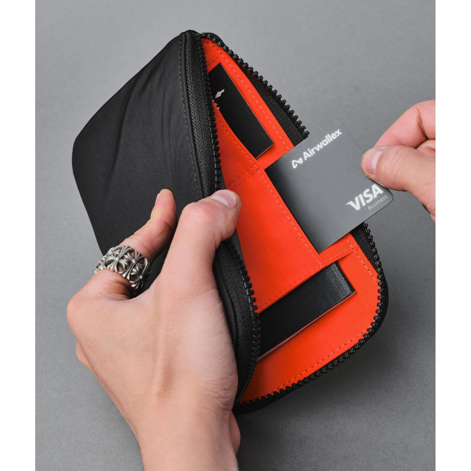 ALPAKA Zip Travel Wallet 210D (Black)
