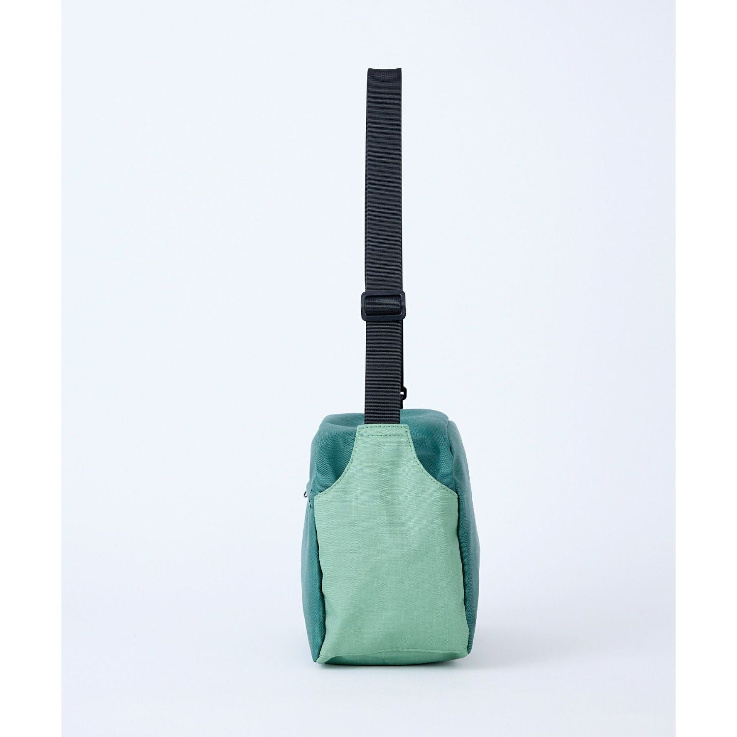 Anello Anywhere Shoulder Bag (Green)