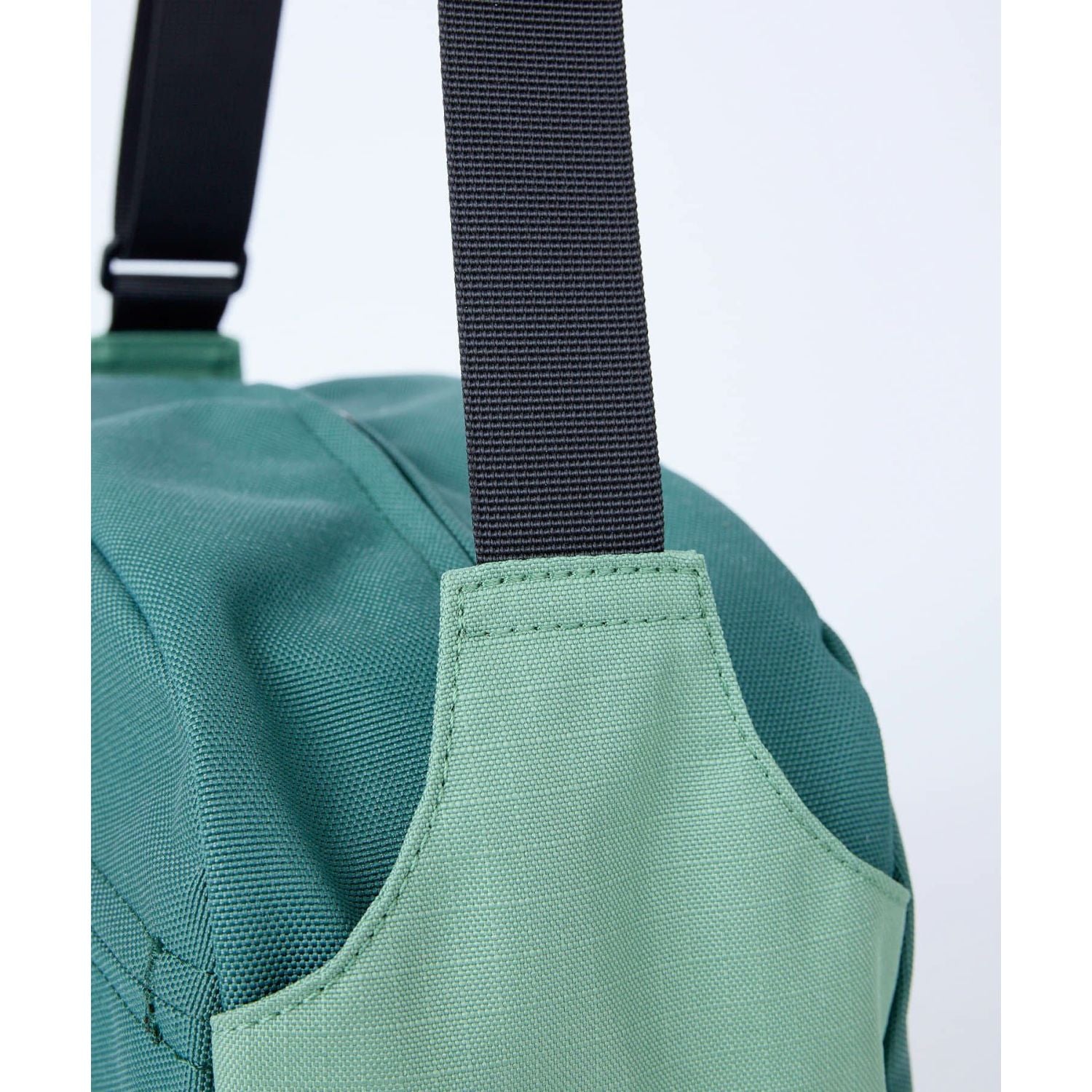 Anello Anywhere Shoulder Bag (Green)