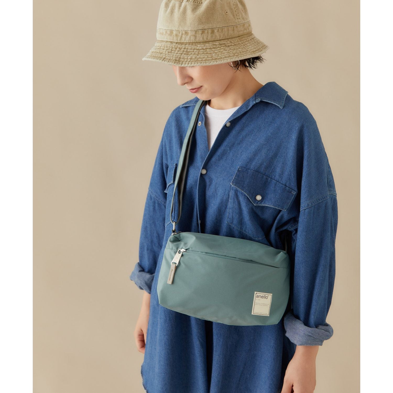 Anello Circle Mini Shoulder Bag (Mint Green)