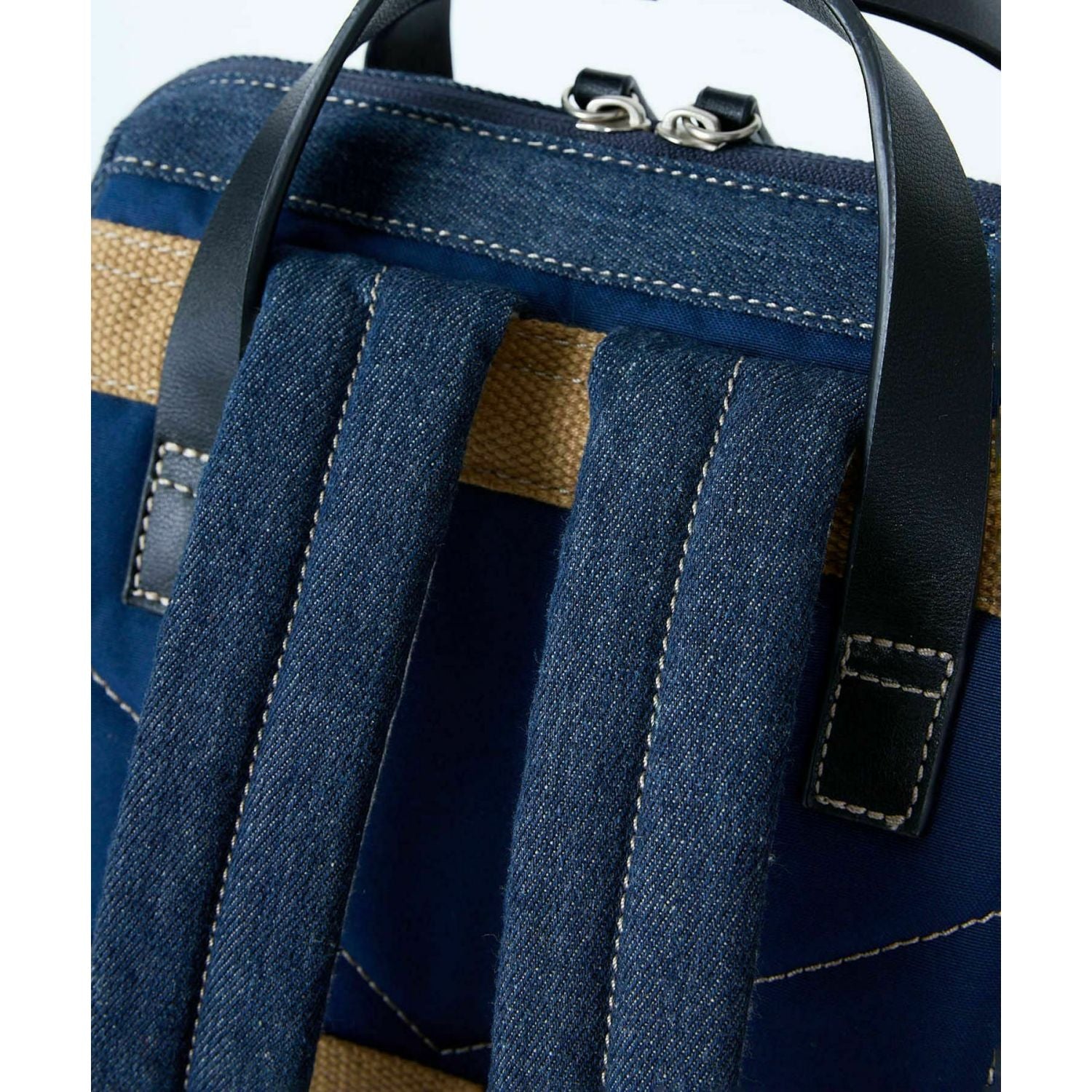 Anello Conny Kuchigane Backpack Slim S (Navy)