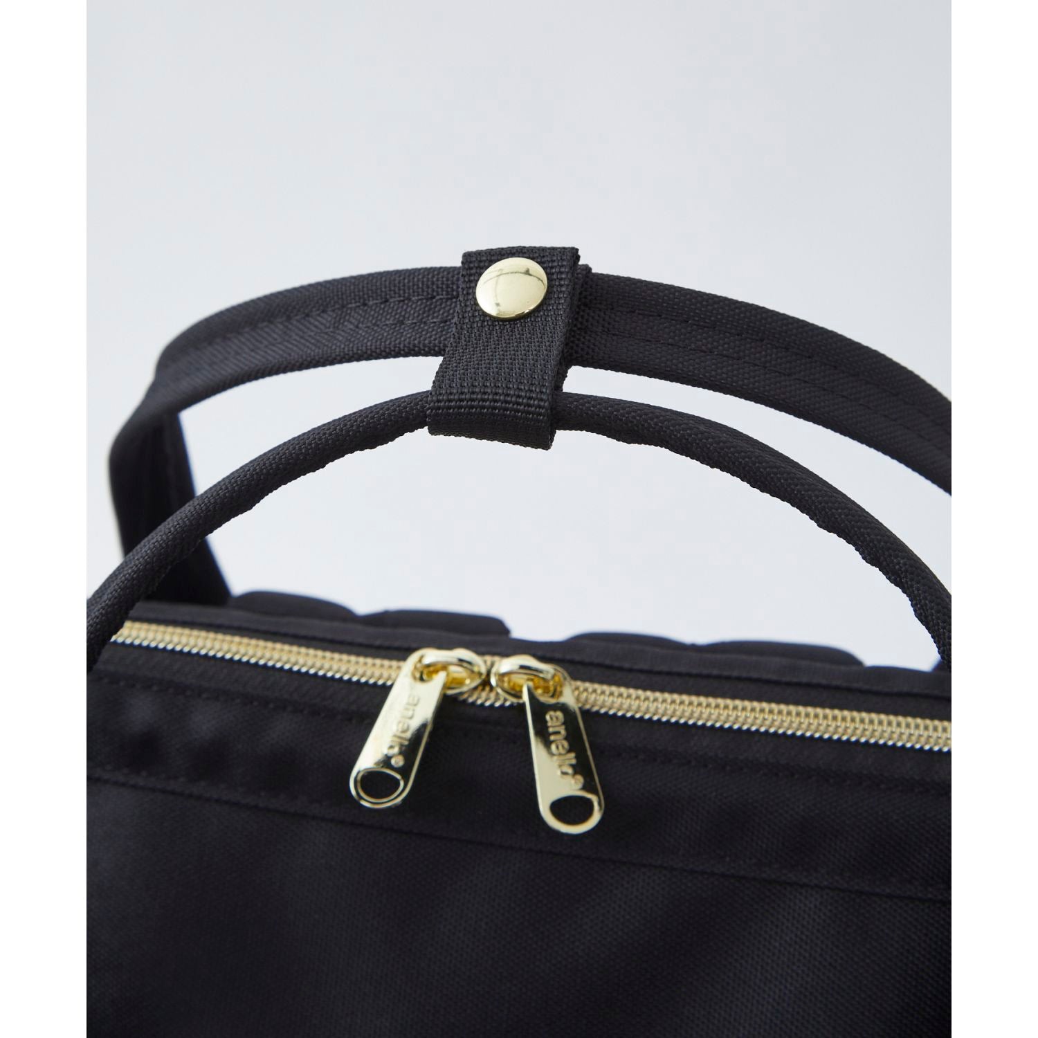 Anello Cross Bottle Kuchigane Backpack L (Black)