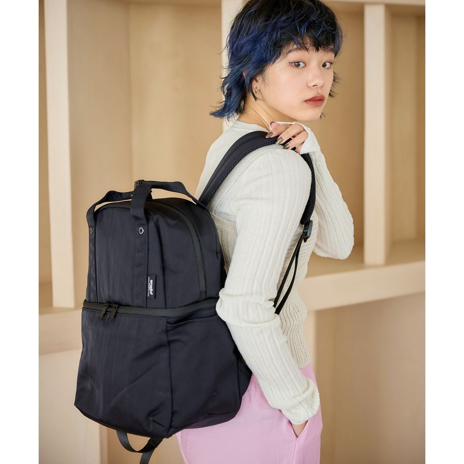 Anello Layer 2 Layered Backpack R (Black)