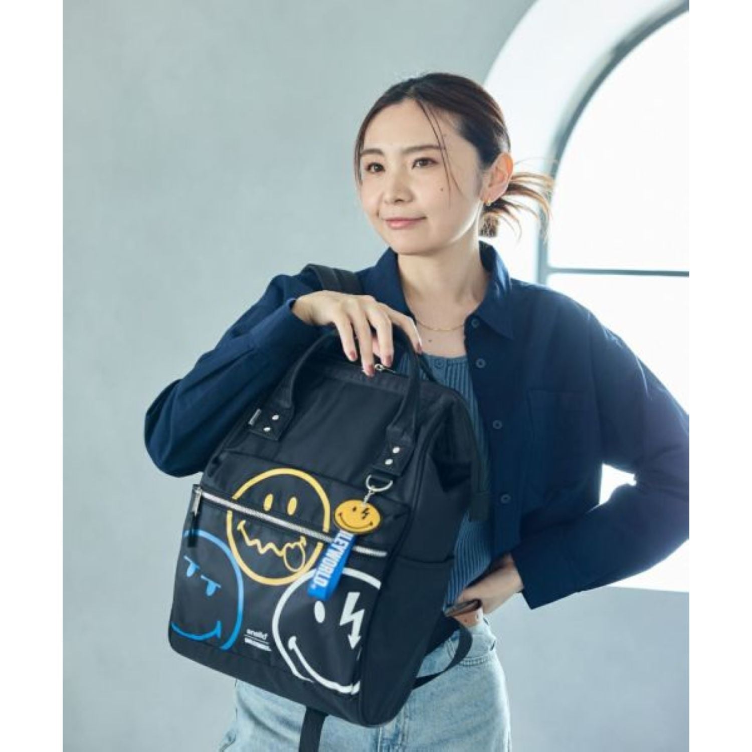 Anello SmileyWorld Charm Kuchigane Backpack Slim R (Black)