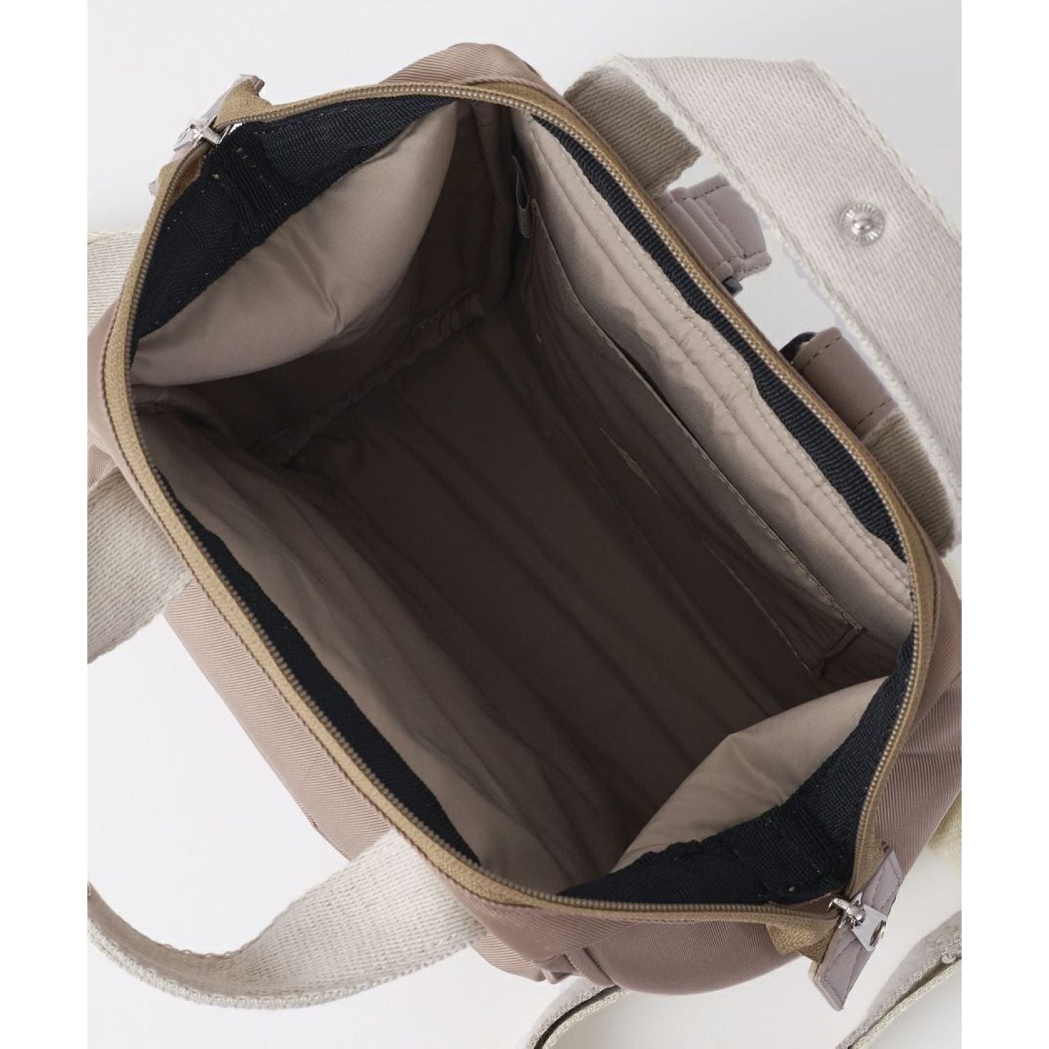 Anello Sonia Kuchigane Micro Backpack (Beige)
