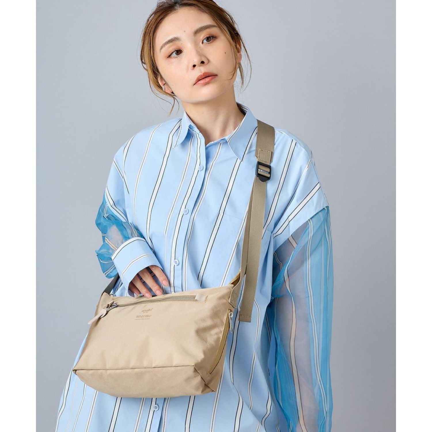 Anello Three Mini Shoulder Bag (Beige)