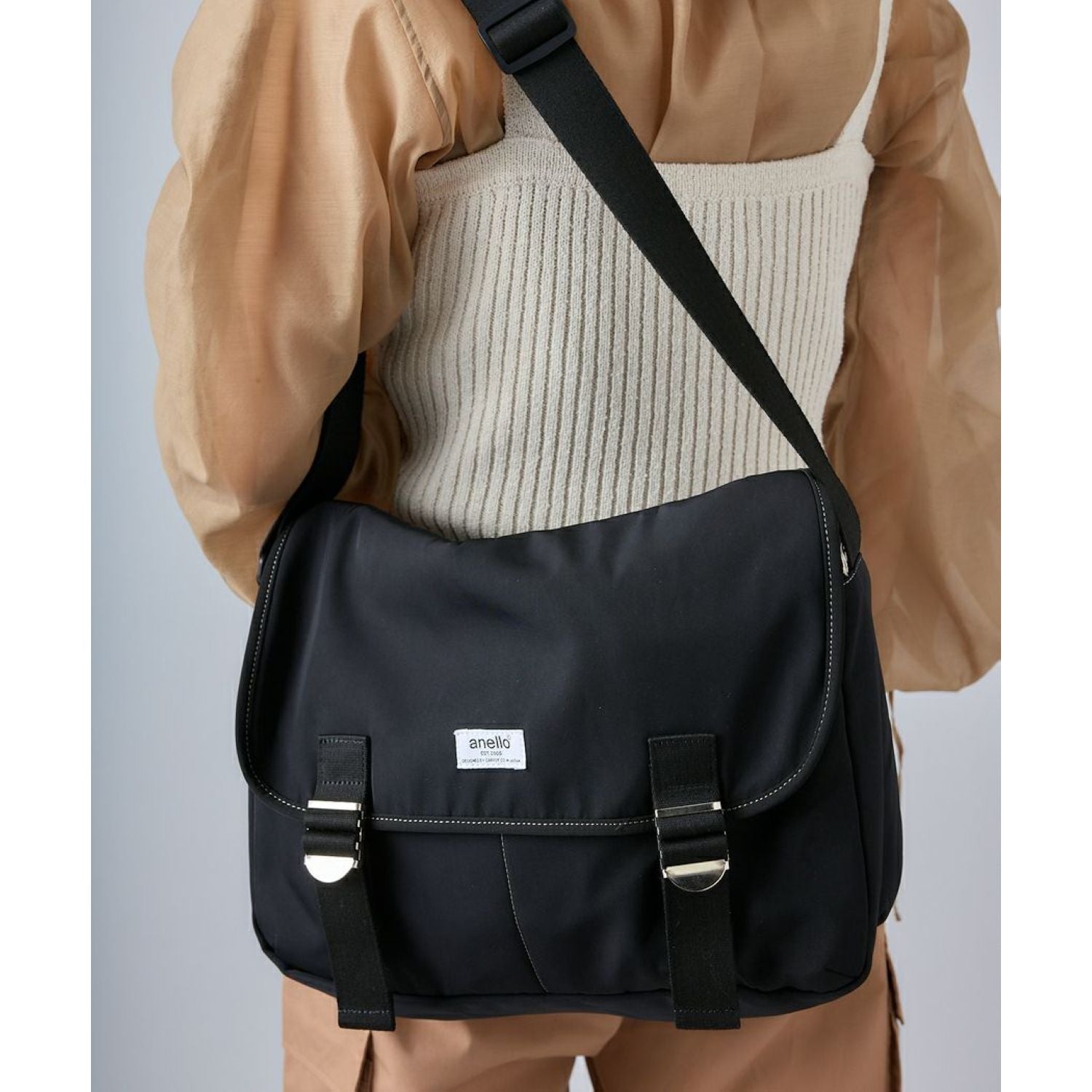 Anello Town Messenger Bag (Black)