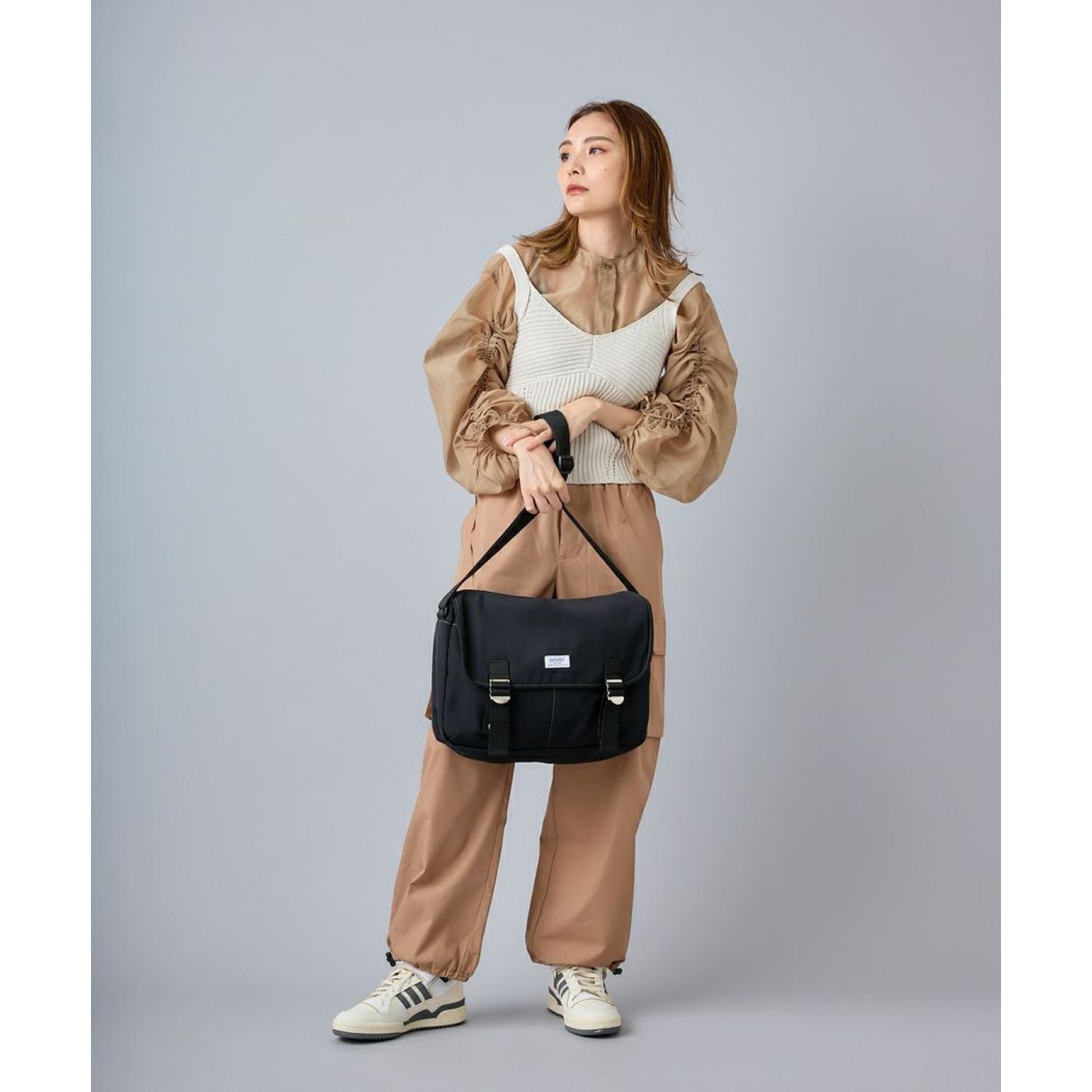 Anello Town Messenger Bag (Black)
