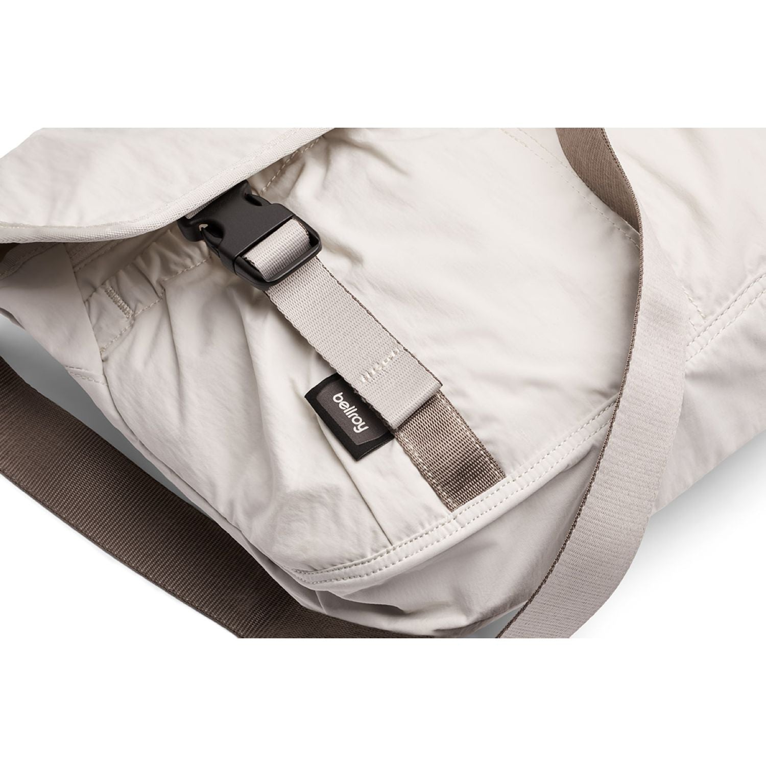 Bellroy Cinch Messenger Bag - Oat