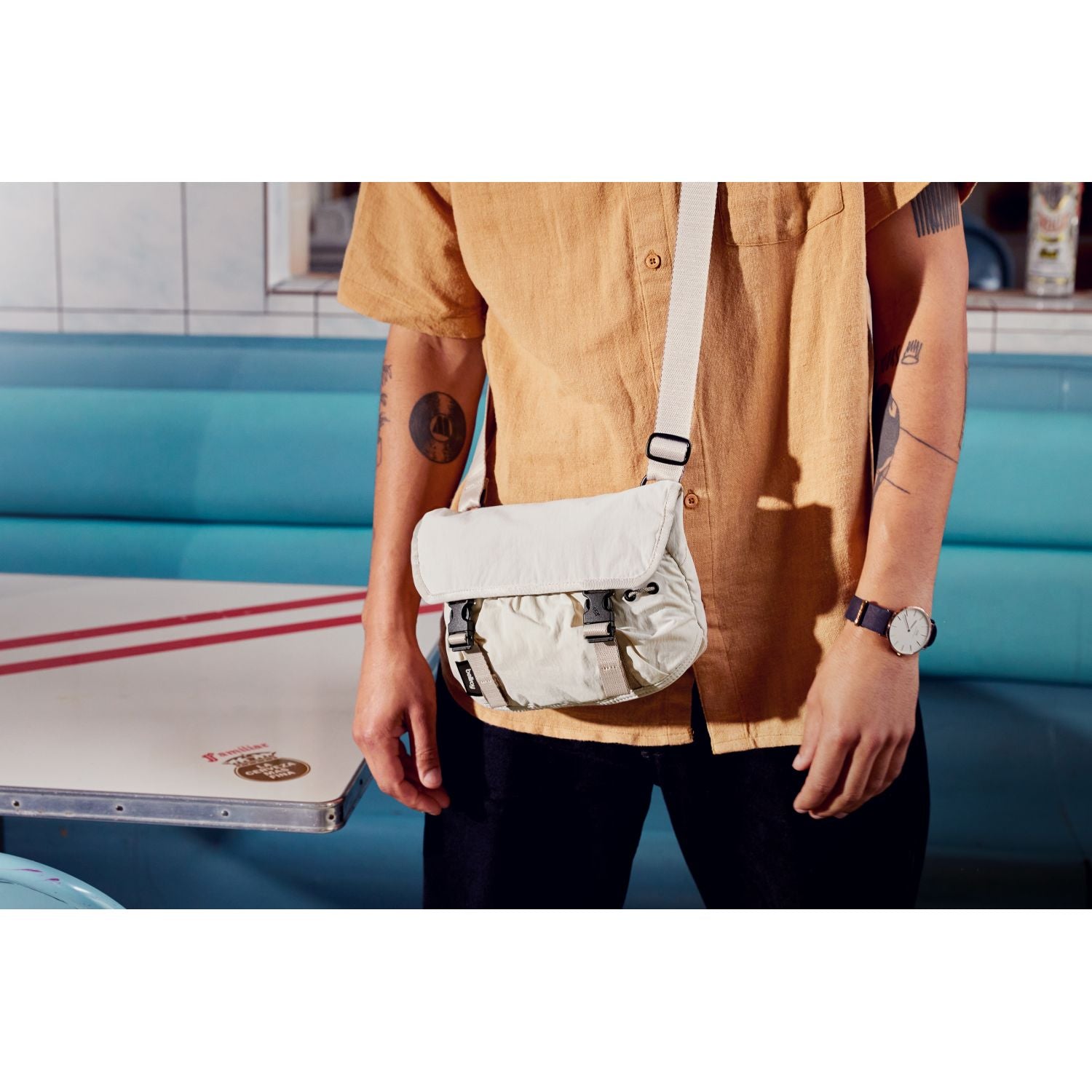 Bellroy Cinch Mini Messenger Bag - Charcoal