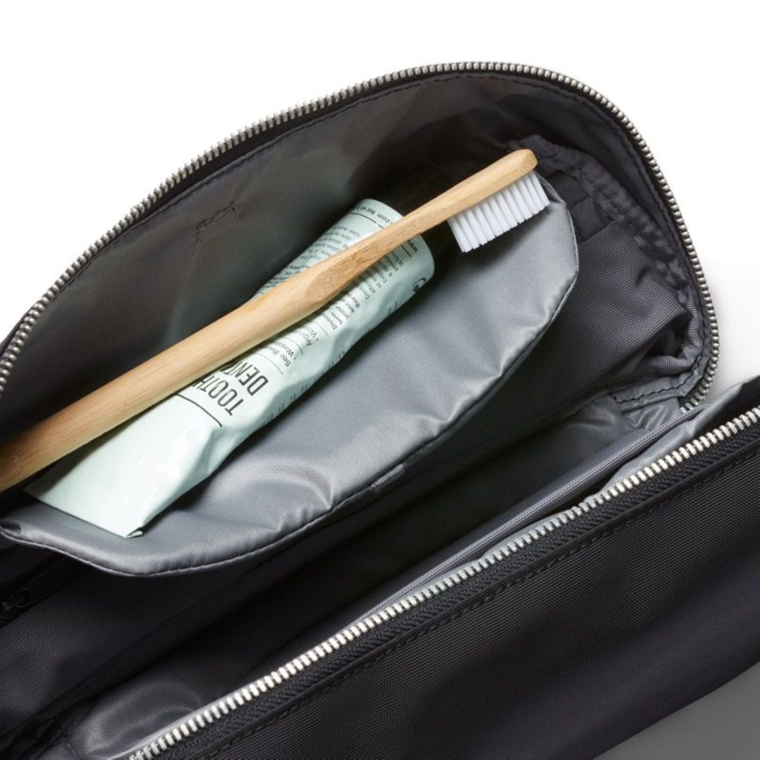 Bellroy Toiletry Kit Plus - Black