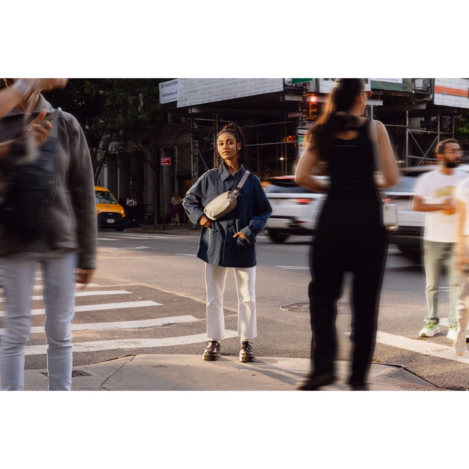 Bellroy Laneway Belt Bag - Fawn